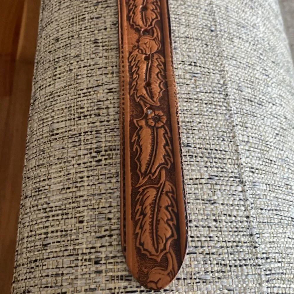 TEX  Tooled leather belt